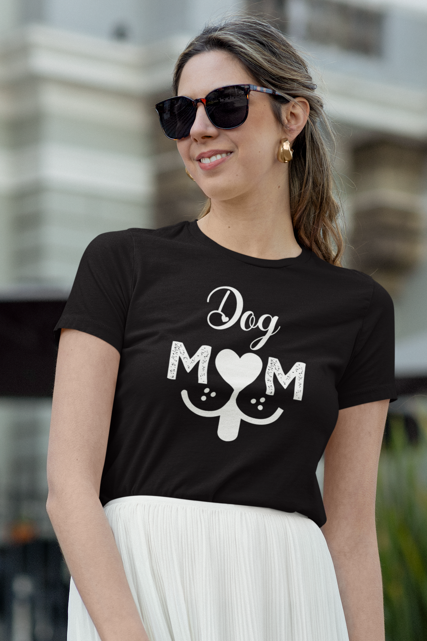 DOG MOM RELAXED FIT BLACK T-SHIRT